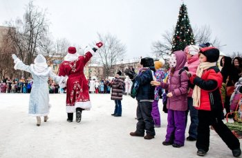 Парад Дедов Морозов в Раменском