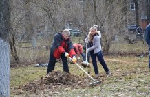 Жуковчане приняли активное участие в субботнике.