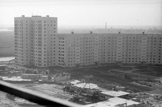 Двор Федотова 11, 9. Фото: Владимир Доброхотов, 1986 год.