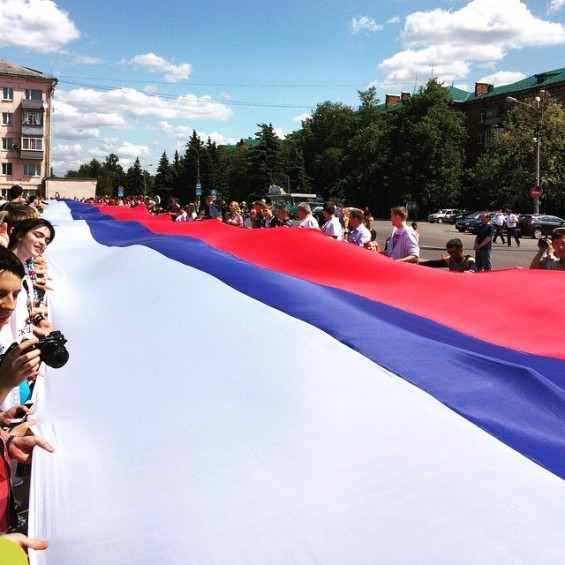 100 метровый флаг России фото 5