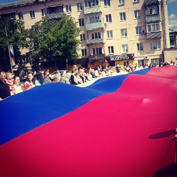 100 метровый флаг России фото 3